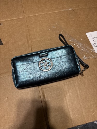Guess wallet brand new with - guess,