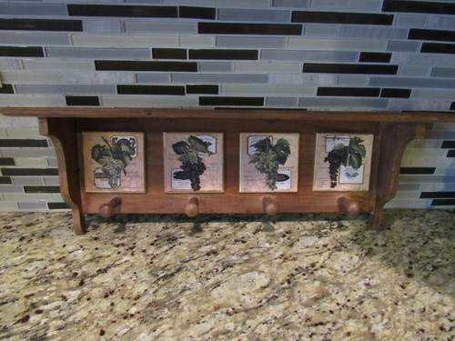 Vintage wood wine names and - vintage,