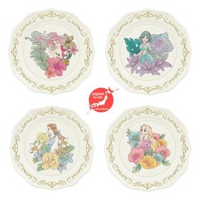 Rare Ensemble De 4 Assiettes