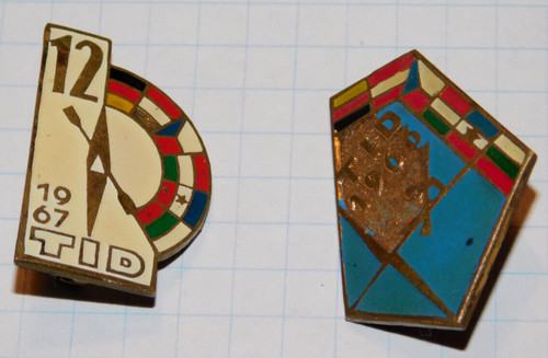 Lot broche insigne sports - broche,