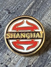 PINS PIN’S BADGE BROCHE GUY