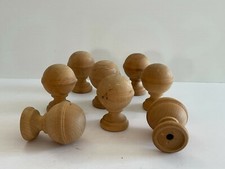  Patère / porte manteau  Boule en bois à l'unité   8 de disponibles