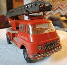 Rare CAMION DE POMPIERS EN