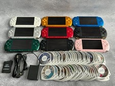 Console Sony PSP-3000 / batterie + chargeur + clé mémoire aléatoire 3 jeux...