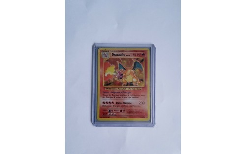 Dracaufeu holographique