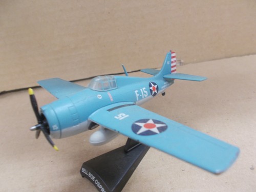 Avion combat métal - de, 1.100