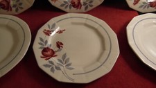 Service de 3 assiettes plates