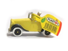 BECASSINE AUTO PLASTOY France RARE FIGURE MINI MODÈLE 6CM ORIGINAL AUTOMOBILE