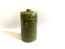Ancienne pile Militaire Armée