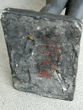 Sculpture design femme nue plâtre signé : CK