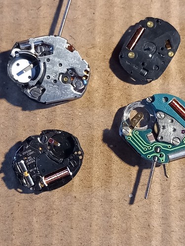 Lot mouvements de montres - lot,
