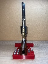 Support / stand de rechargement rouge pour revolver à poudre noire 36 / 44
