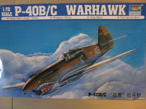 Maquette avion trumpeter - maquette,