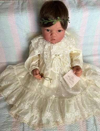 Lee middleton doll - middleton, "bright