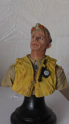 Figurine buste pilote