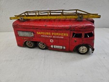 Camion de pompier Joustra