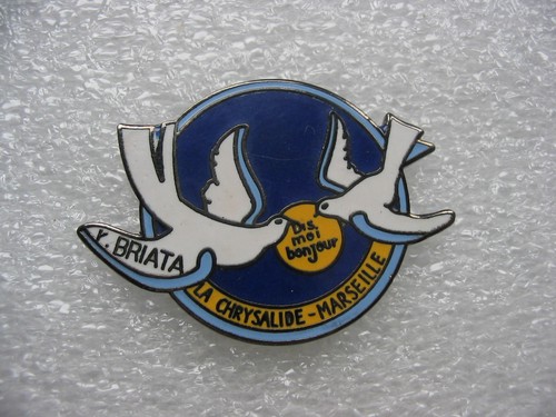 Pins rare briata - pins, association