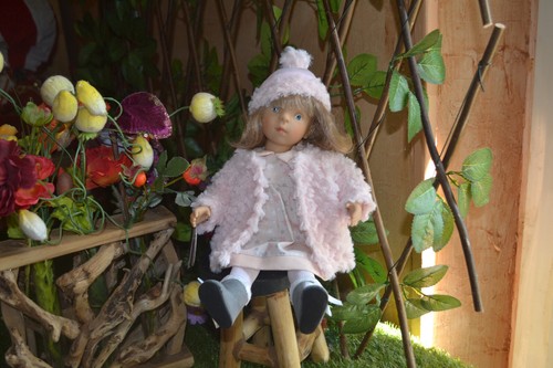 Poupee neuve petitcollin - poupee,