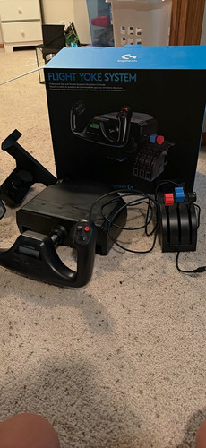 Logitech flight yoke - yoke, w/