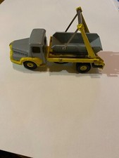 dinky toys Camion Multibenne UNIC