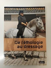 Livre Équitation De L'éthologie Au Dressage - SANDRINE DHONDT - Belin