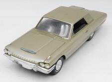 Amt Ford Thunderbird Radio