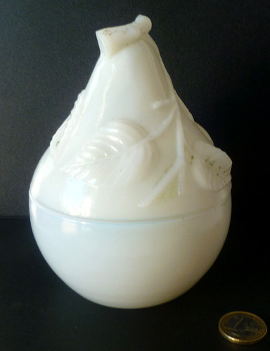 Bonbonnière ancienne poire - bonbonniÈre, en