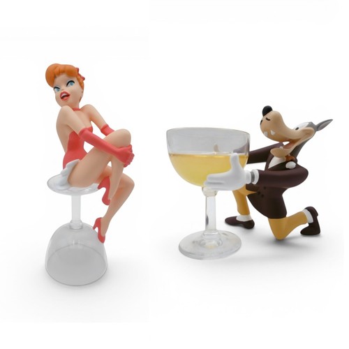 Figurines the wolf red - –,
