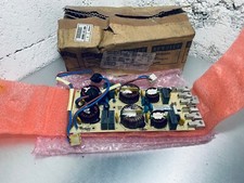 Platine filtre G7 table induction WHIRLPOOL Laden Ignis Bauknecht 480121100058