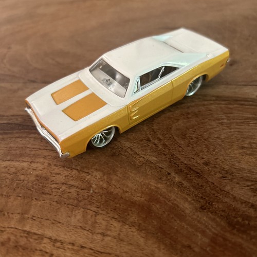 Hot wheels machines dodge - hot,
