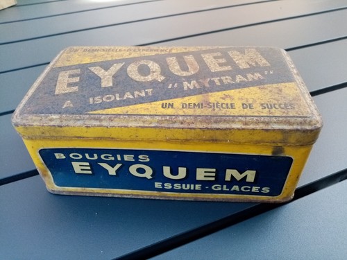 Ancienne boîte bougies - à,