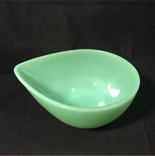 Fire king jade ite - jade-ite, swedish