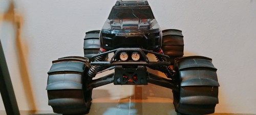 Hpi savage 8 nitro - savage,