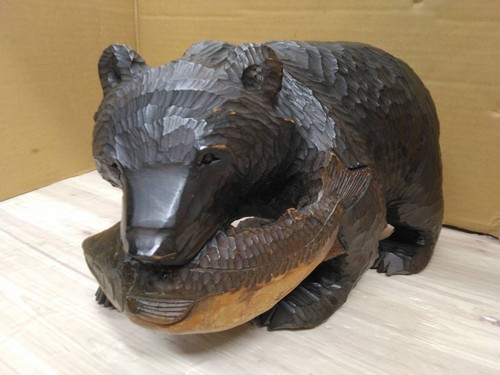 Figurine vintage sculpture