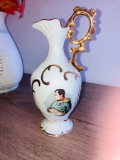 vase ancien en porcelaine