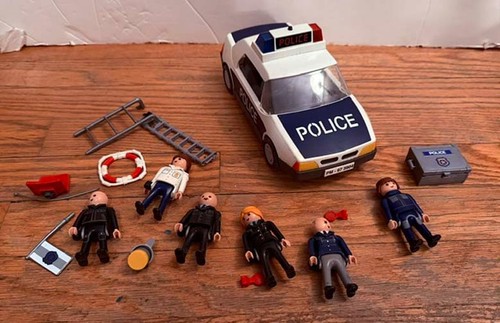 Playmobil 3904 police car - w/, 6