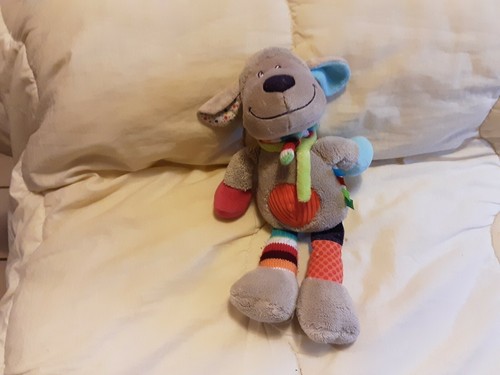 Peluche doudou mouton beige