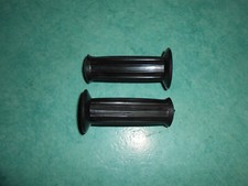 Paire de poignées noires pour Mobylette Motobécane