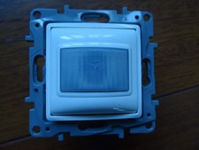 LEGRAND NILOE PUR blanc