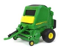 ERTL - JOHN DEERE 561R avec