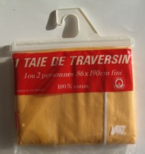 Une taie de traversin jaune - Pour 1 ou 2 personnes 86 x 190 cm fini - prix bas