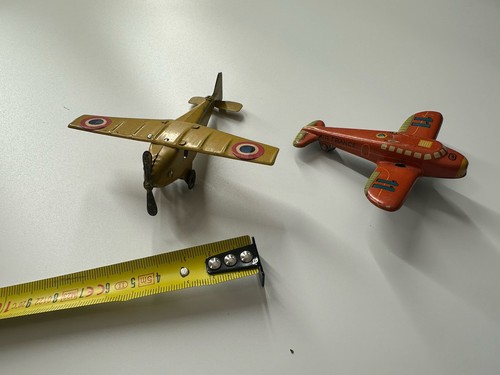 Avion tole jep - avion, jouet