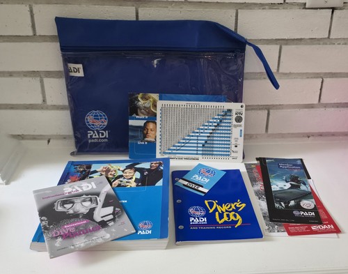 Padi open water diver - open, pack