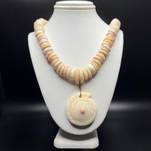 Puka shell 70s necklace - puka,