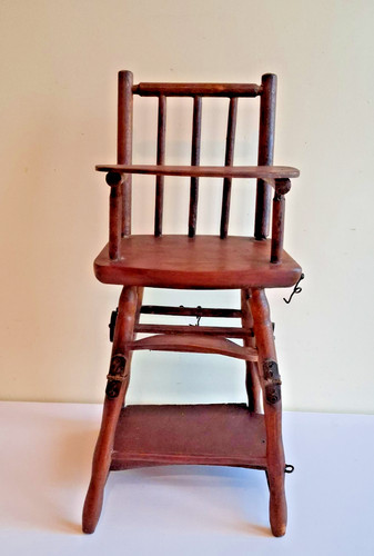 Ancienne petite chaise - ancienne,