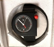Montre à quartz Lip Mach 2000
