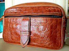 Sac à main en cuir roux épais surpiqué style croco bandoulière SY vintage en TBE