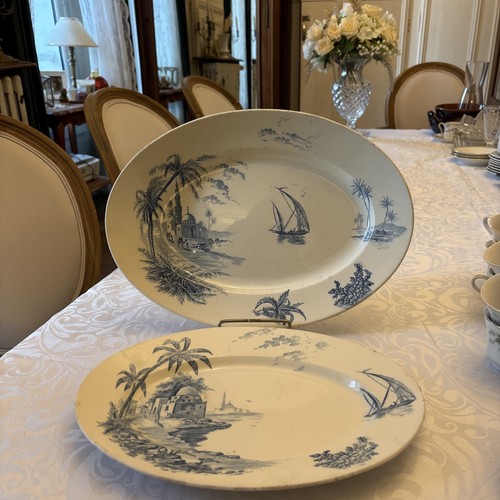 Lot plats ovales anciens - de,