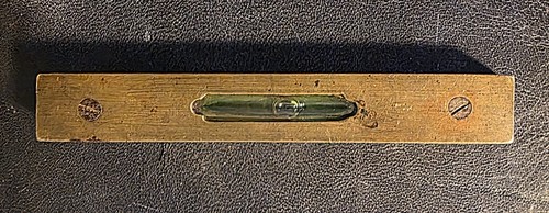 Ancien niveau bulle - ancien,