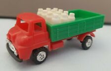 MINIATURE PLASTIQUE 1/43 CAMION FORD THAMES TRADER ?? TRANSPORT BIDONS DE LAIT  